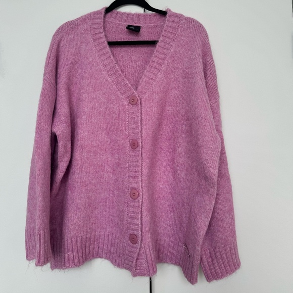 Oversized Pink Cardigan - Picture 1 of 4